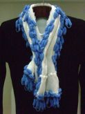 Cachecol Azul e Branco